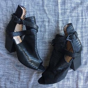 House of Harlow 1960 Booties 39